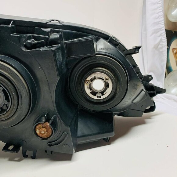 2011 2012 2013 2014 - 2019 Toyota Sienna Driver Left Side Headlight Halogen OEM - Picture 11 of 12